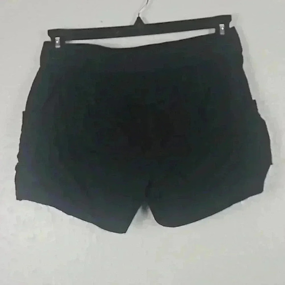 Daisy Fuentes Casual Black Shorts - Picture 3 of 5